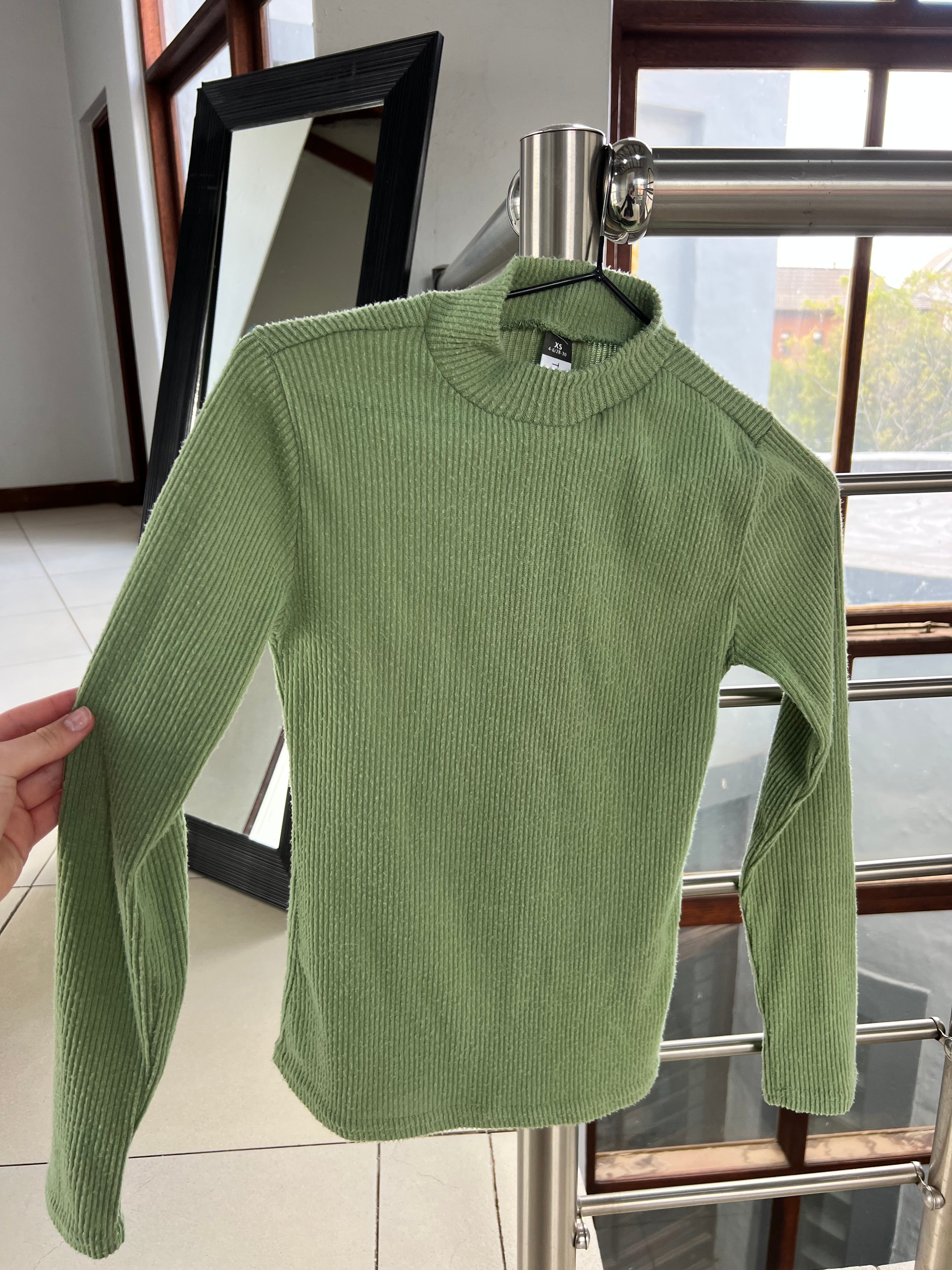 Green long sleeve