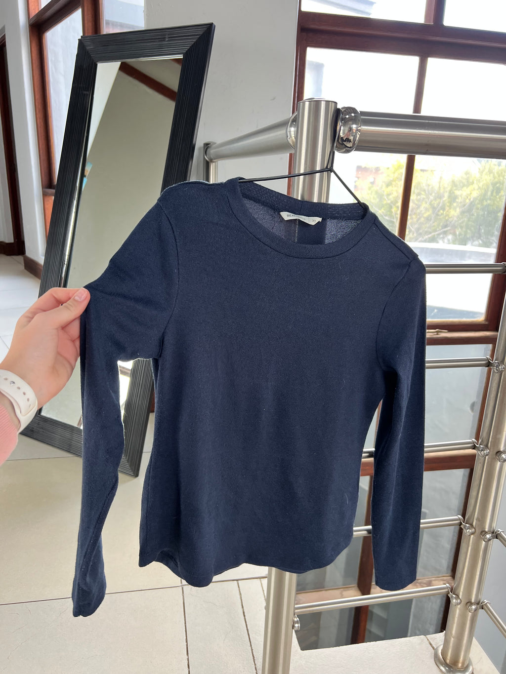 Navy top